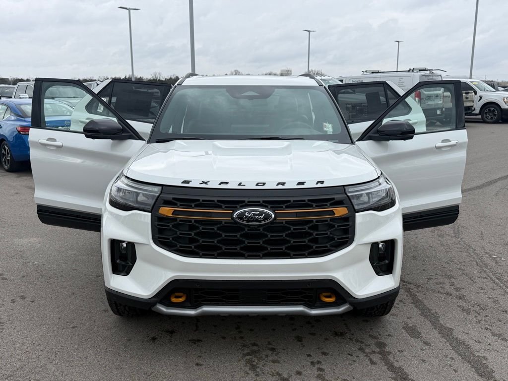 2026 Ford Explorer Tremor - Photo 23