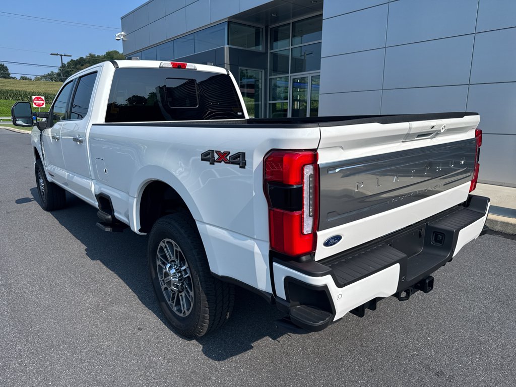 2025 Ford F-350 Super Duty Platinum - Photo 16
