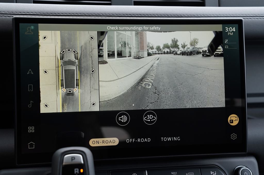 New 2026 Fuji White Land Rover X-Dynamic SE image 28