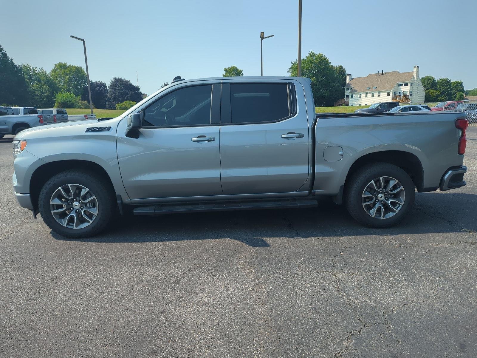 Used 2025 Sterling Gray Metallic Chevrolet RST image 4