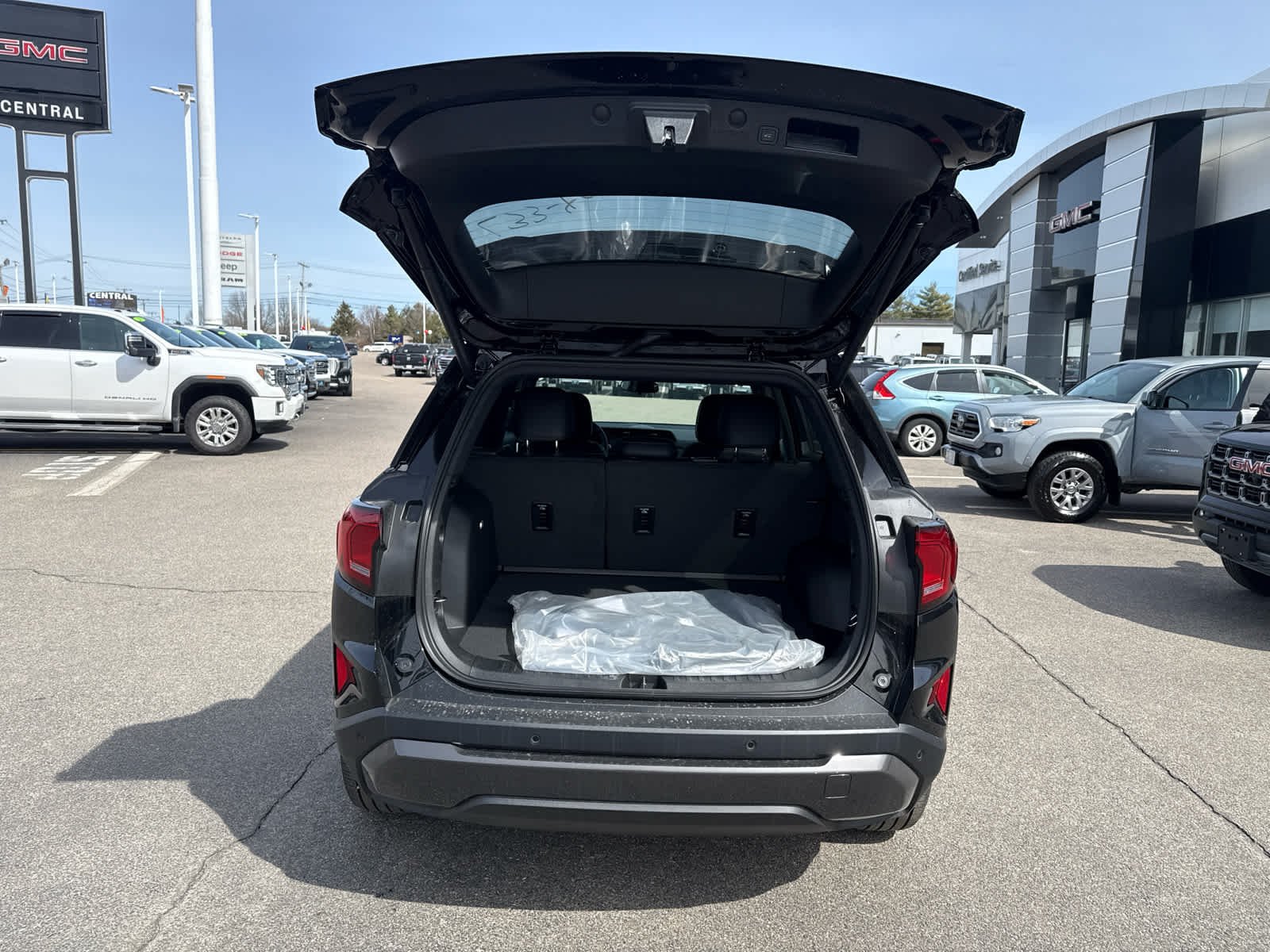 2026 GMC Terrain Elevation - Photo 10