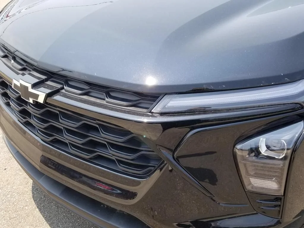 2026 Chevrolet Trax LT - Photo 12