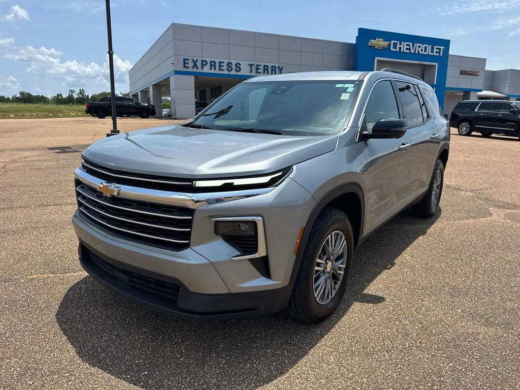 Used 2026 Gray Chevrolet LT image 3
