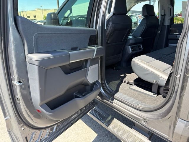 New 2026 Carbonized Gray Metallic Ford F-250® Lariat® image 12