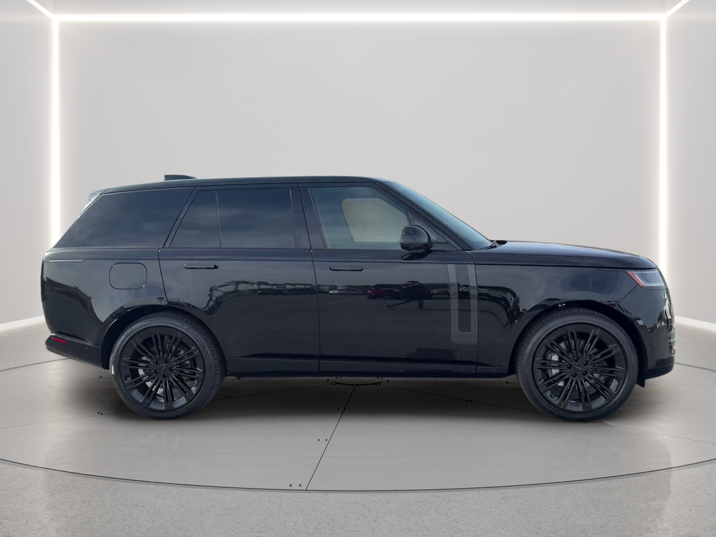 New 2026 Santorini Black Land Rover SE image 4