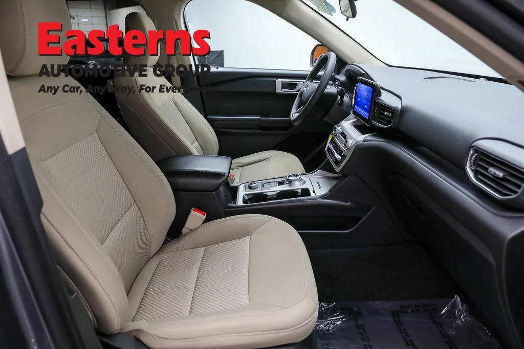 Used 2021 Gray Ford Base image 23