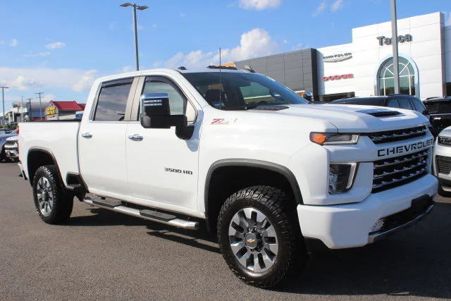 Used 2023 White Chevrolet LT image 1