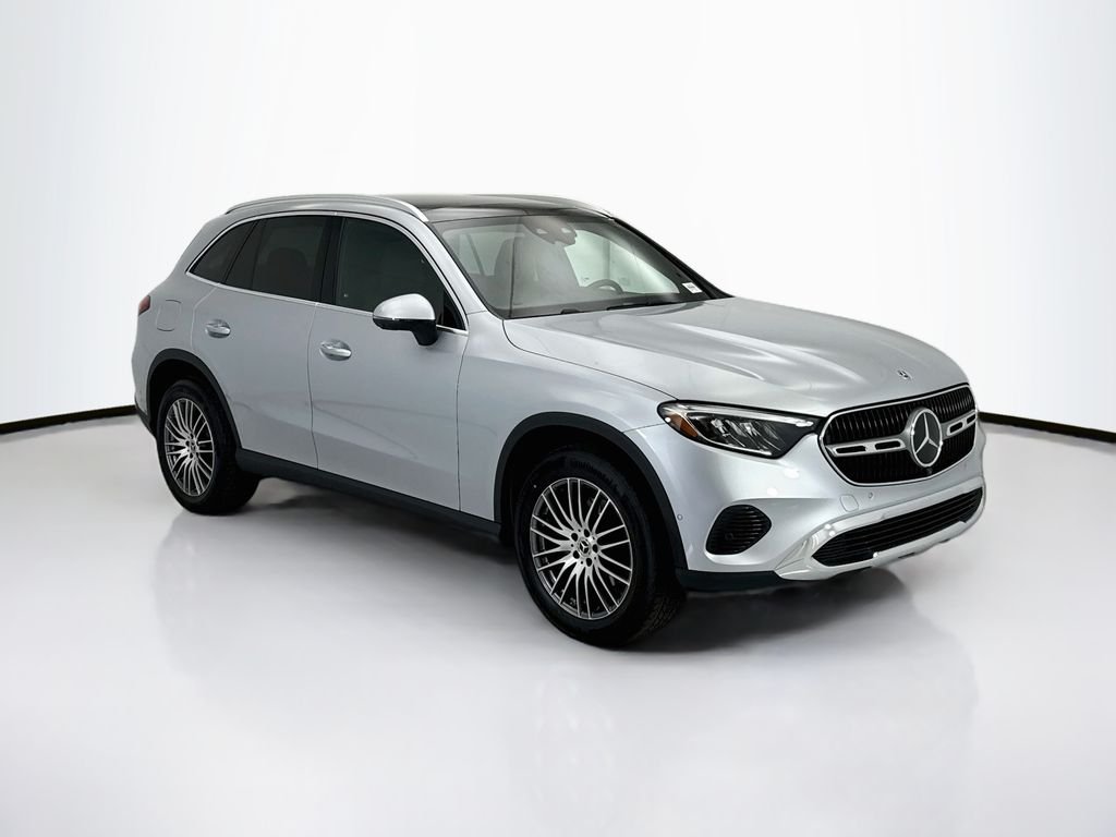 New 2026 Cirrus Silver Metallic Mercedes-Benz GLC 300 image 3