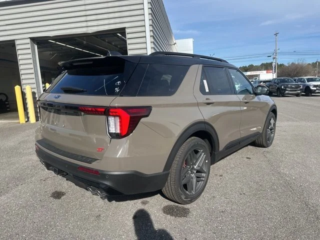 New 2026 Marsh Gray Ford ST image 3