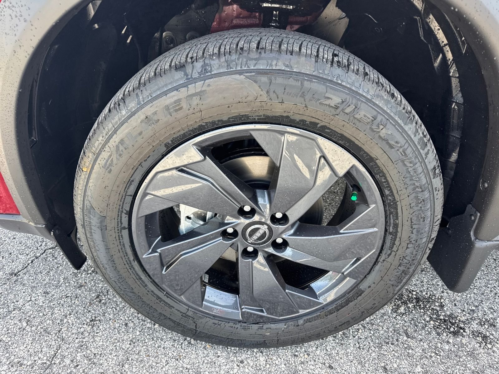 New 2026 Nissan Rogue SV 4D Sport Utility