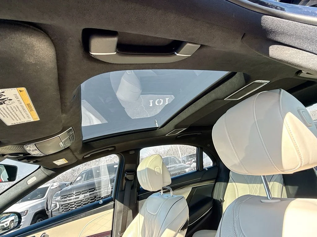 Used 2019 Black Mercedes-Benz S 560 image 24