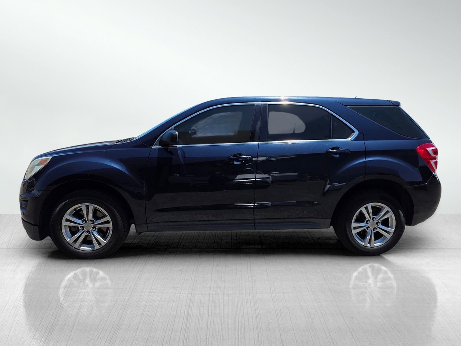 Used 2017 Blue Velvet Metallic Chevrolet LS image 4
