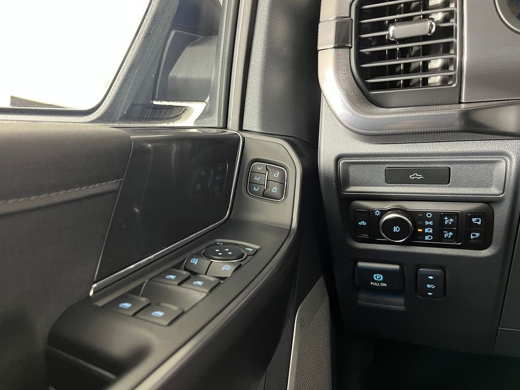 New 2026 Antimatter Blue Metallic Ford Lariat® image 18