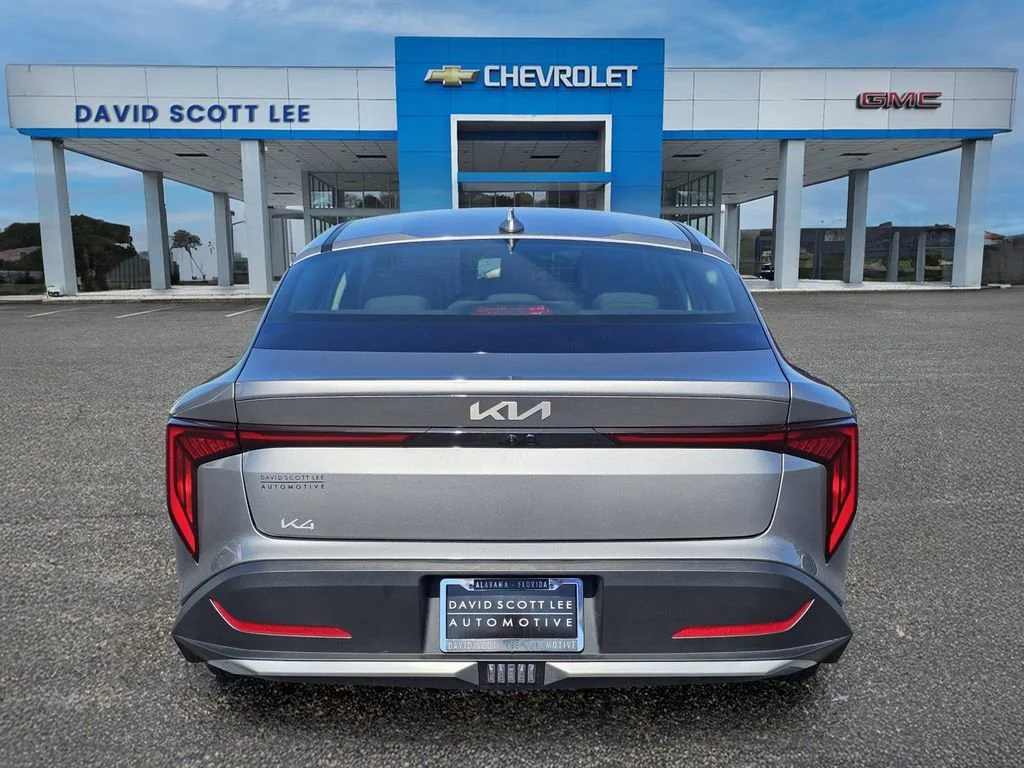 Used 2025 Steel Gray Kia LXS image 10