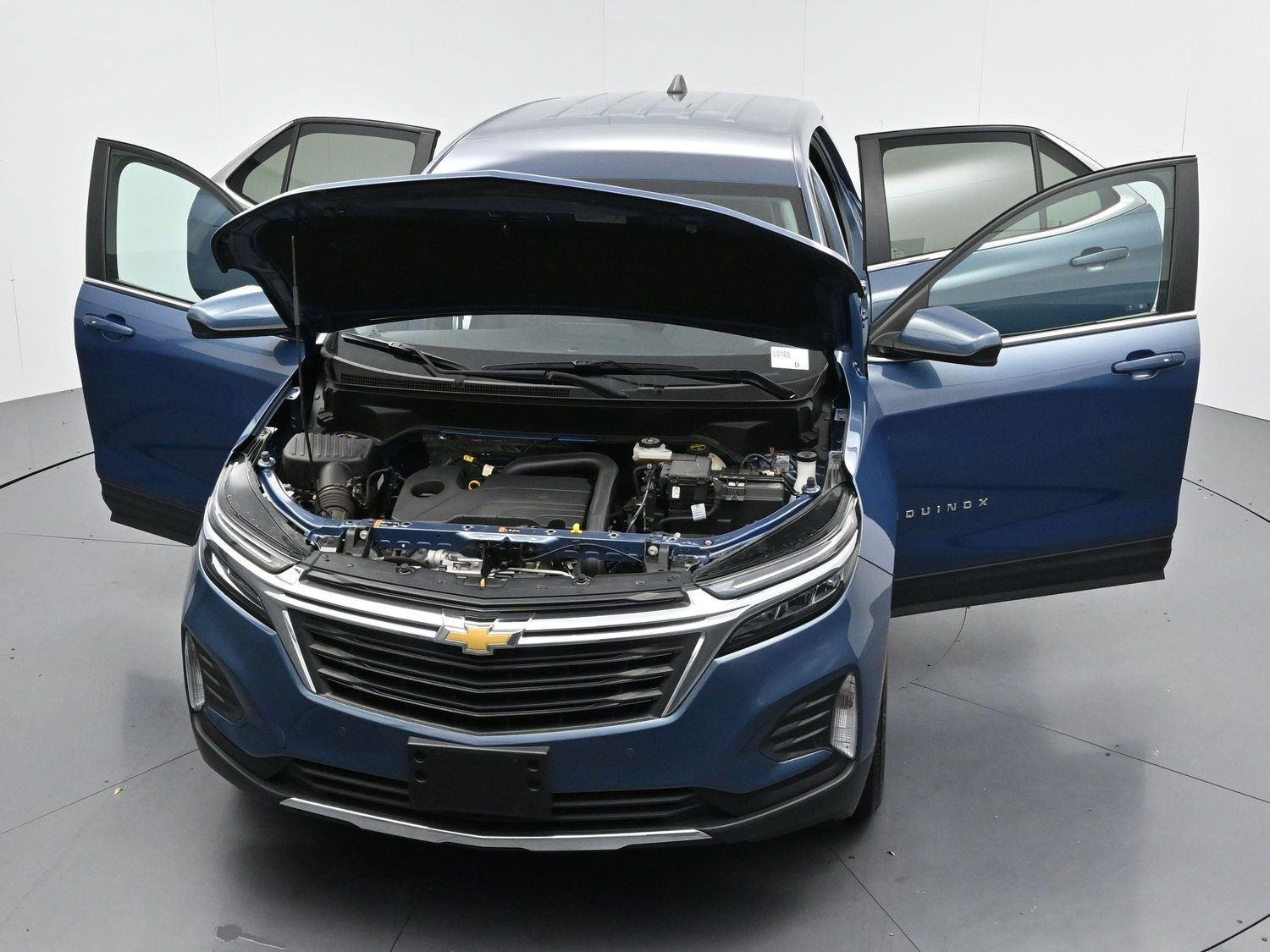 Used 2024 Lakeshore Blue Metallic Chevrolet LT image 41