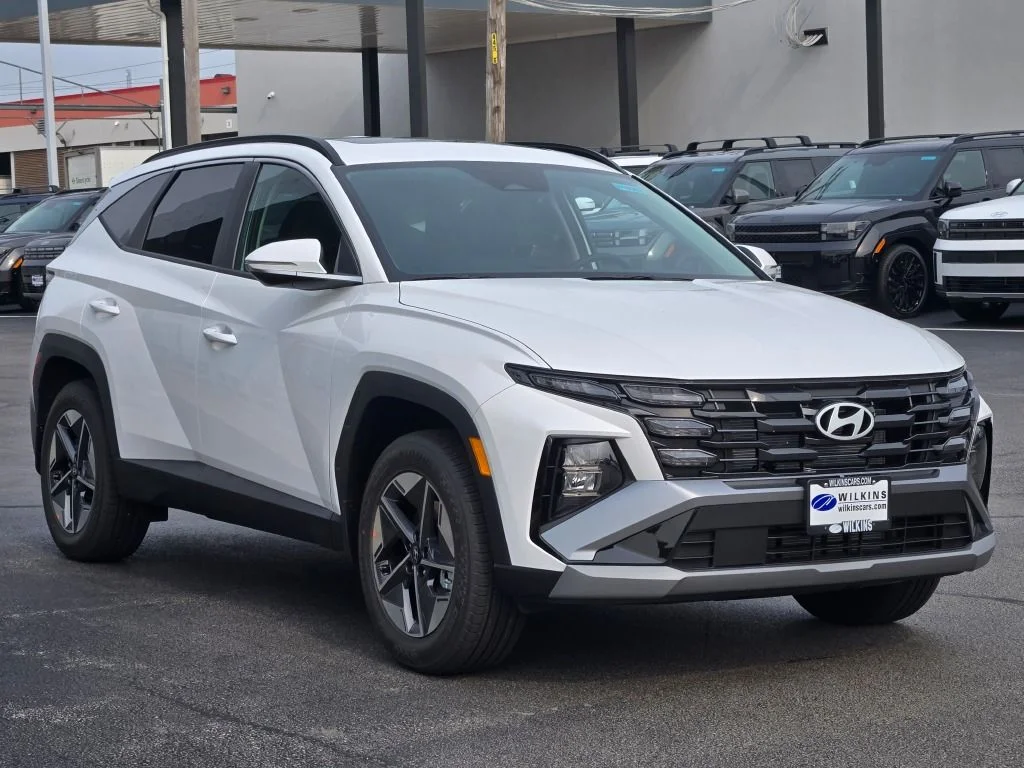New 2026 White Pearl Hyundai SEL Premium image 4