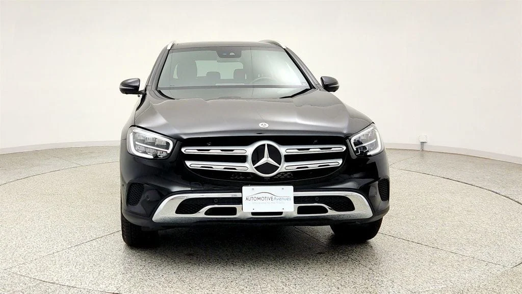 Used 2022 Black Mercedes-Benz GLC 300 SUV w/ Panorama Sunroof & Digital Instrument Cluster image 2