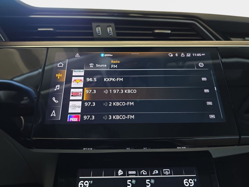 Used 2024 Blue Audi Premium image 24