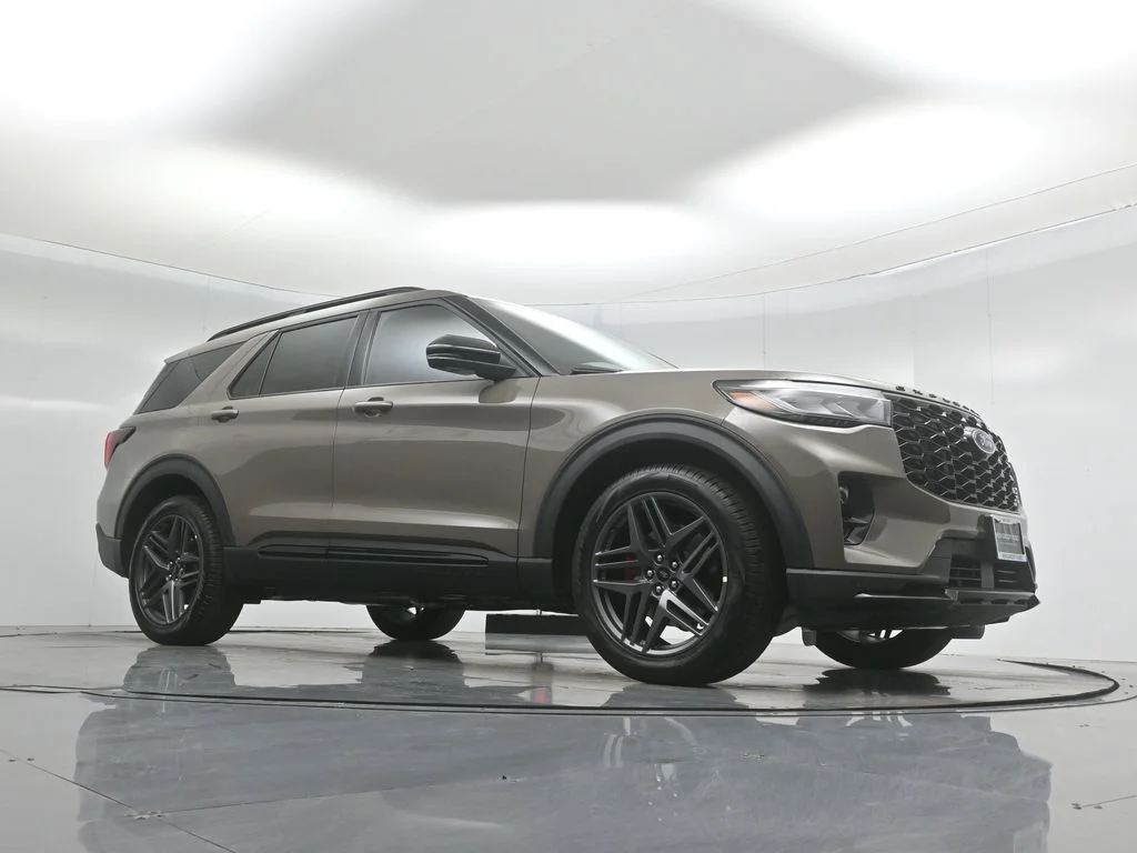 New 2026 Marsh Gray Ford ST image 3