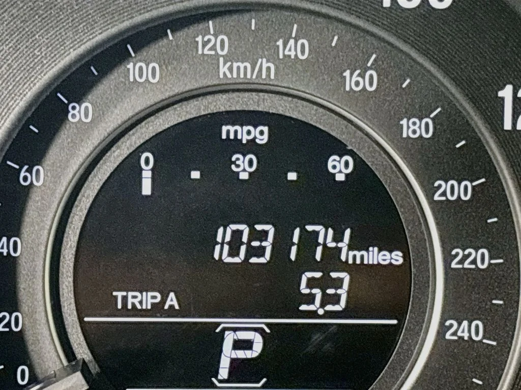 Used 2016 Silver Honda LX image 14