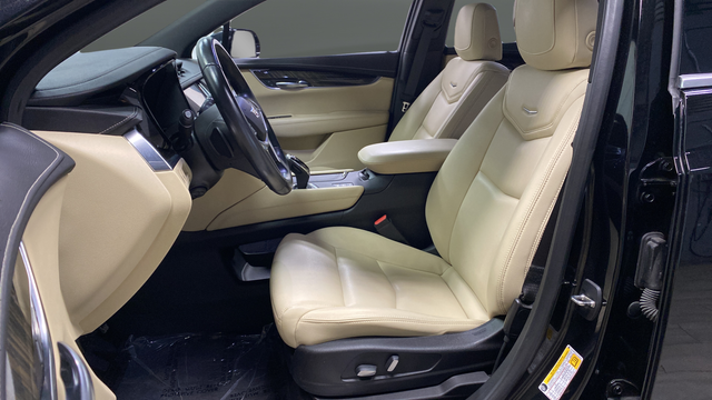 Used 2019 Stellar Black Metallic Cadillac Base image 8