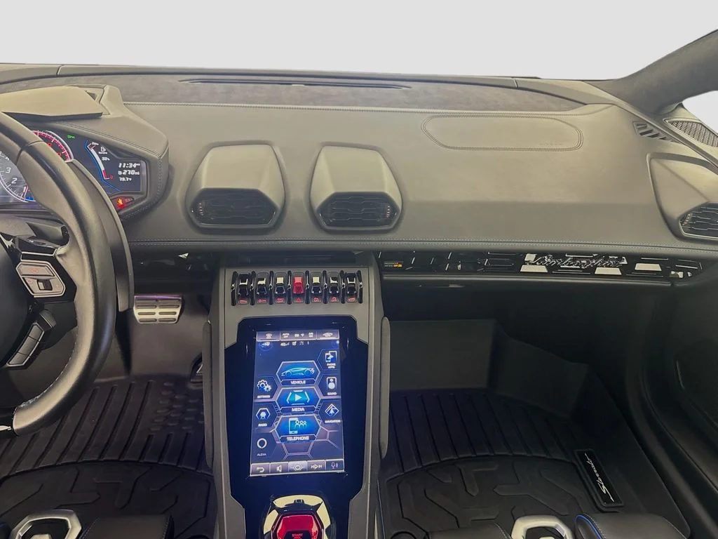 Used 2022 Grigio Hati Metallic Lamborghini Base image 25