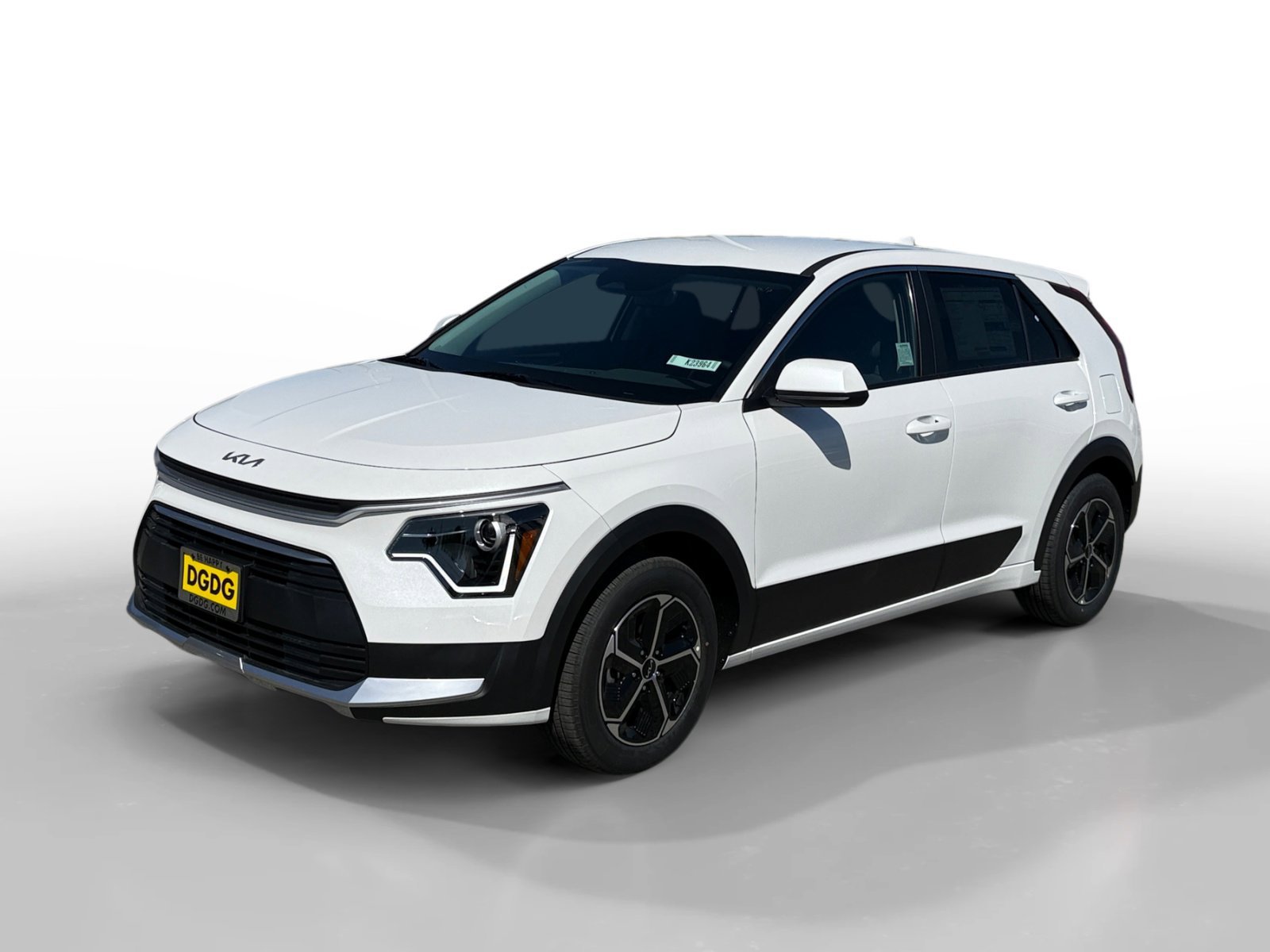 2026 Kia Niro LX HEV's photo