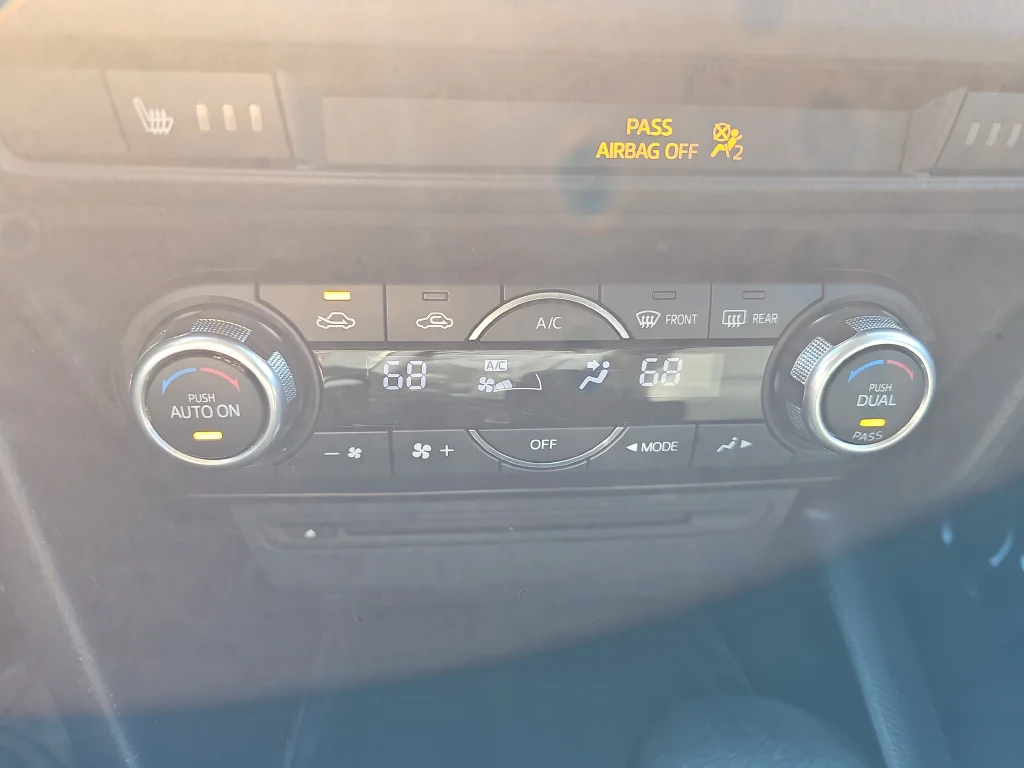 Used 2015 Meteor Gray Mica Mazda s Grand Touring image 17