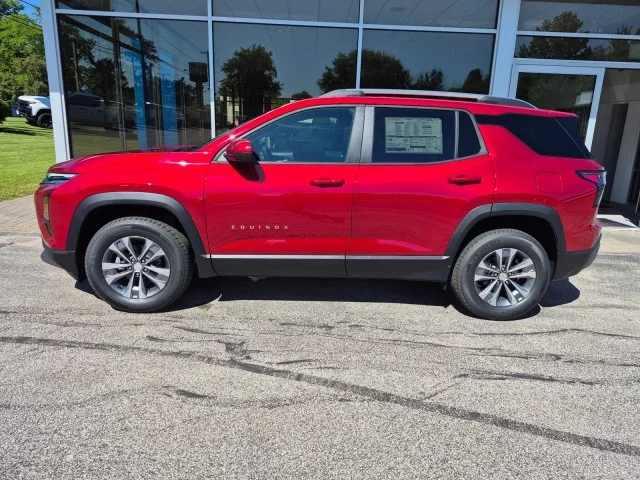 2026 Chevrolet Equinox LT - Photo 9