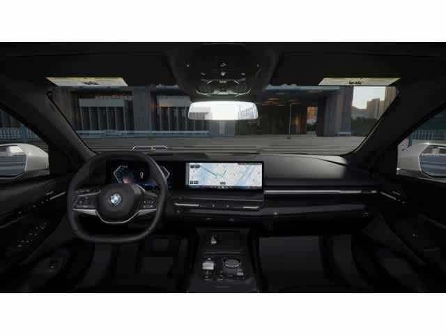 Used 2026 Alpine White BMW 530i image 9