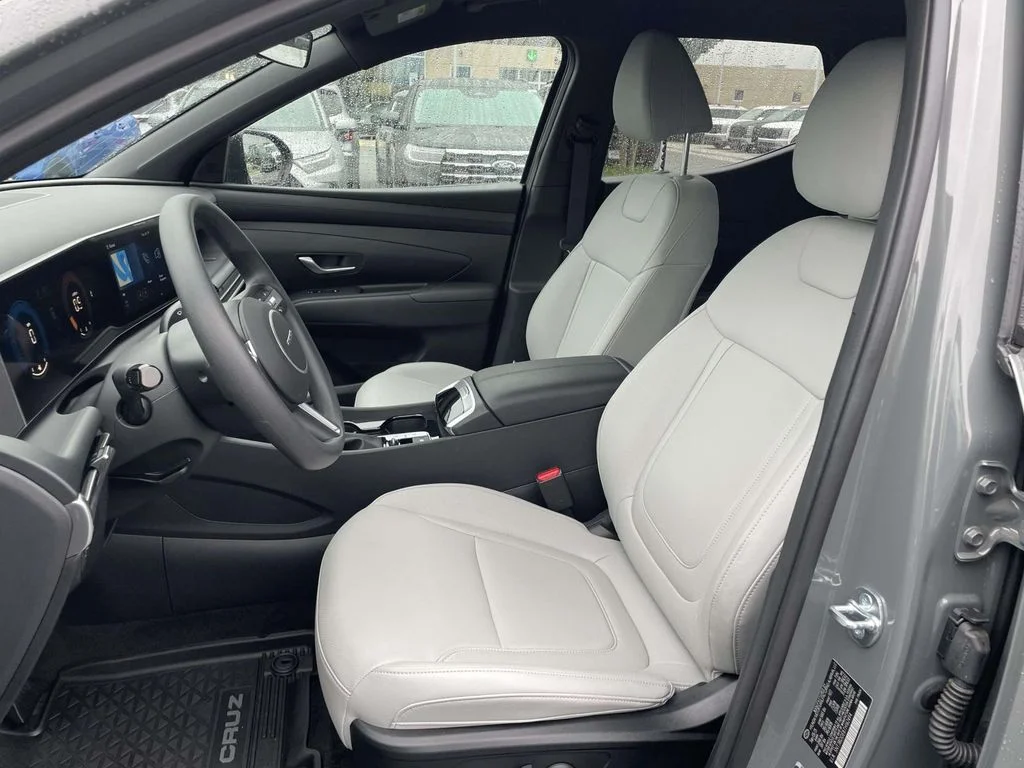 Used 2026 Hampton Gray Hyundai SEL image 8