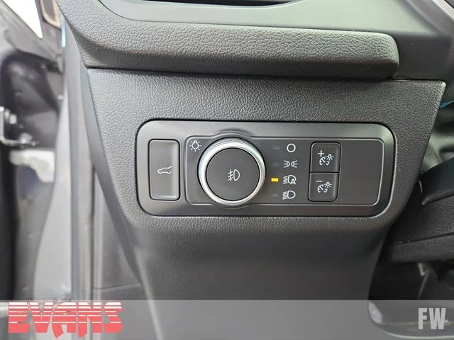 Used 2022 Gray Ford SEL image 13