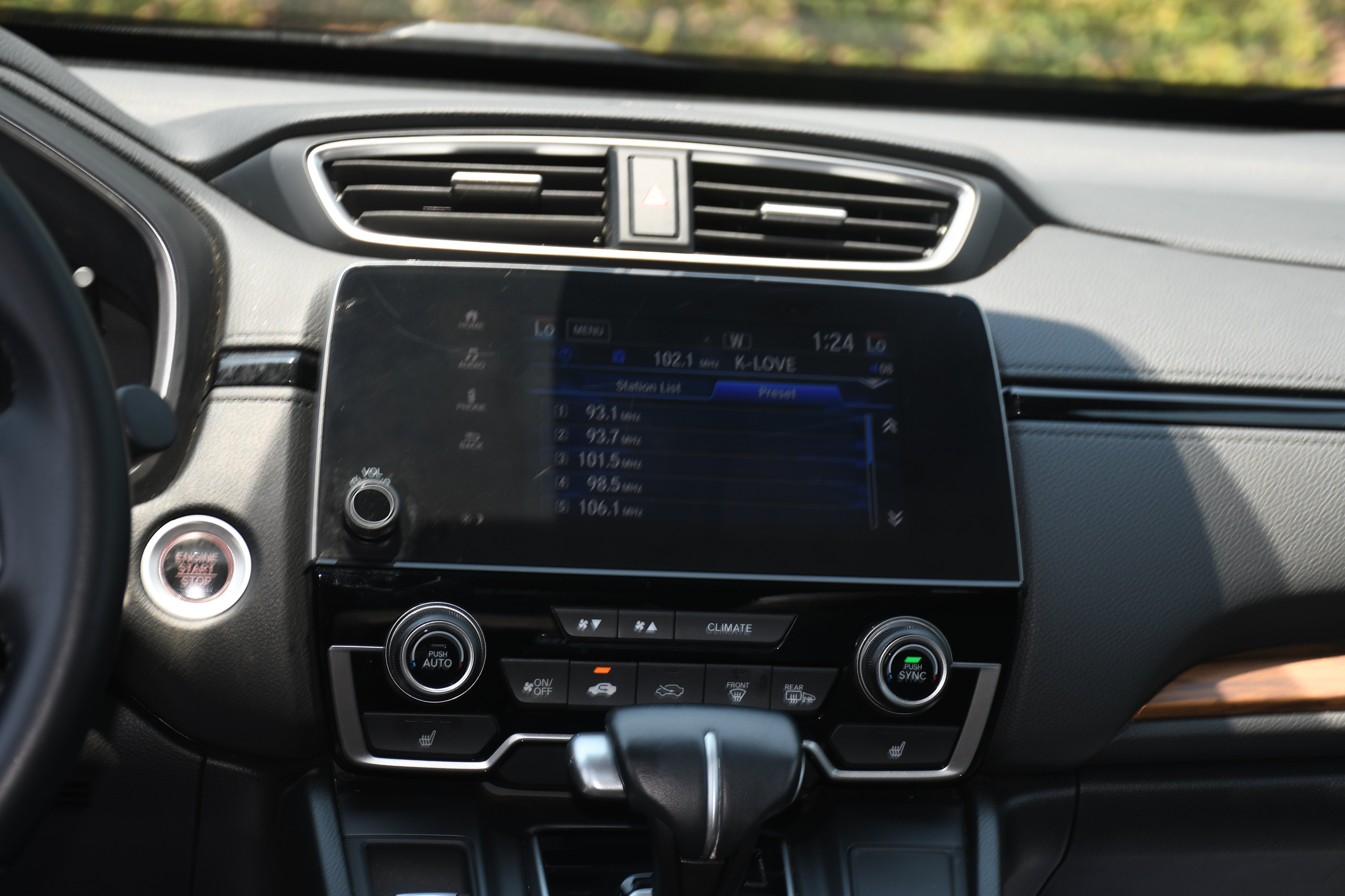 Used 2018  Honda EX-L image 18