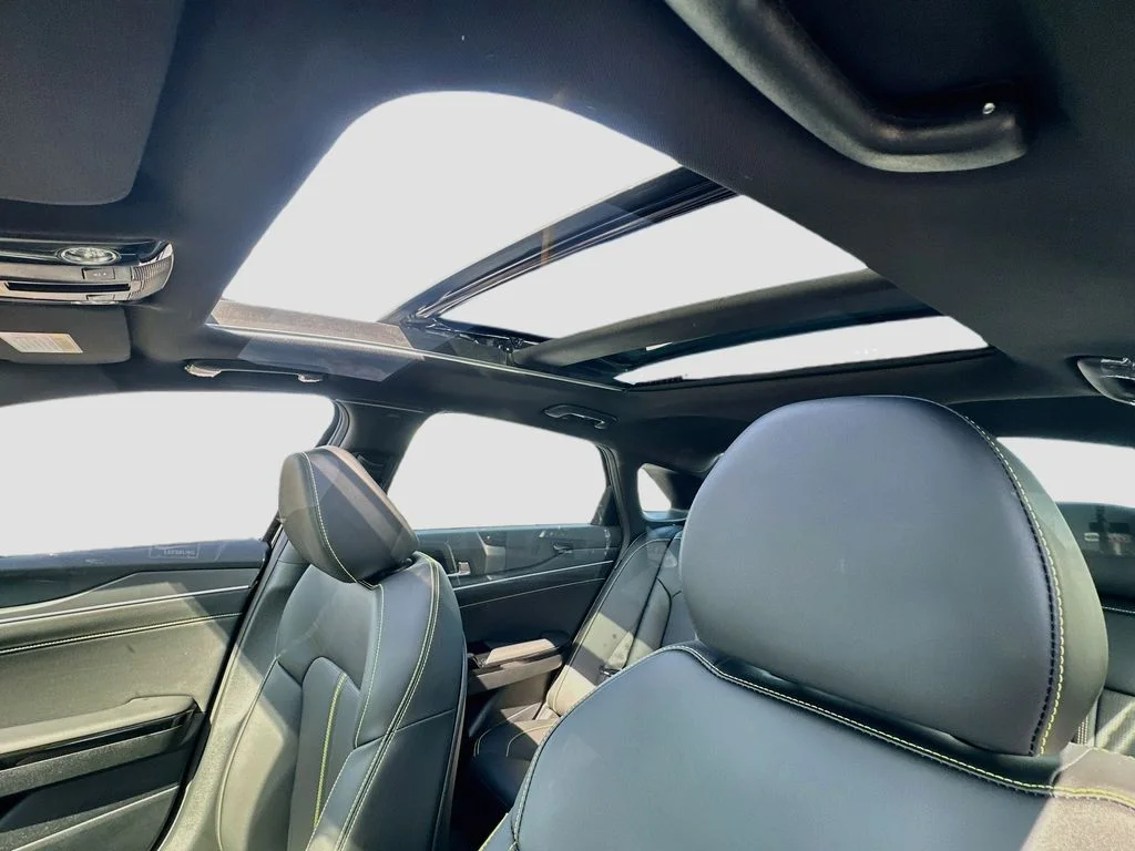 New 2026 Aurora Black Pearl Kia GT image 23