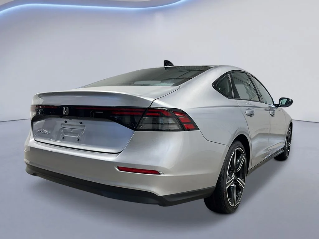 New 2026 Solar Silver Metallic Honda SE 1.5T image 5