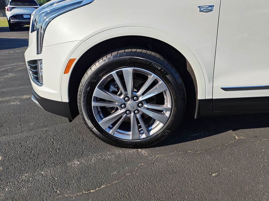 Used 2023 White Cadillac Premium Luxury image 10