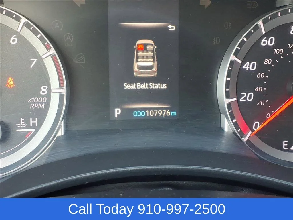 Used 2022 Black Toyota L image 29