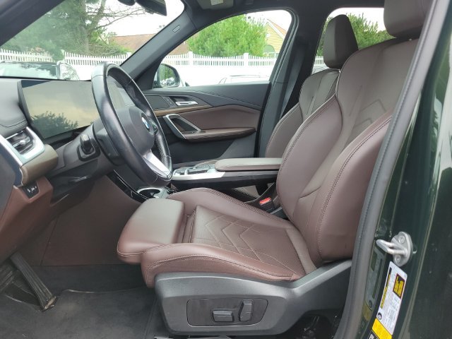 Certified Used 2023 Green BMW xDrive28i image 16