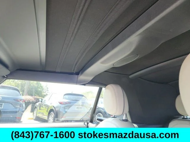 Used 2019 Blue MINI Classic image 16