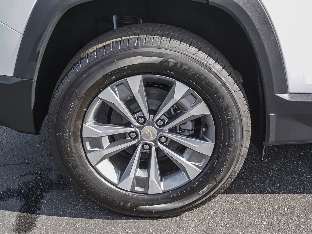 New 2026 Summit White Chevrolet LT image 8