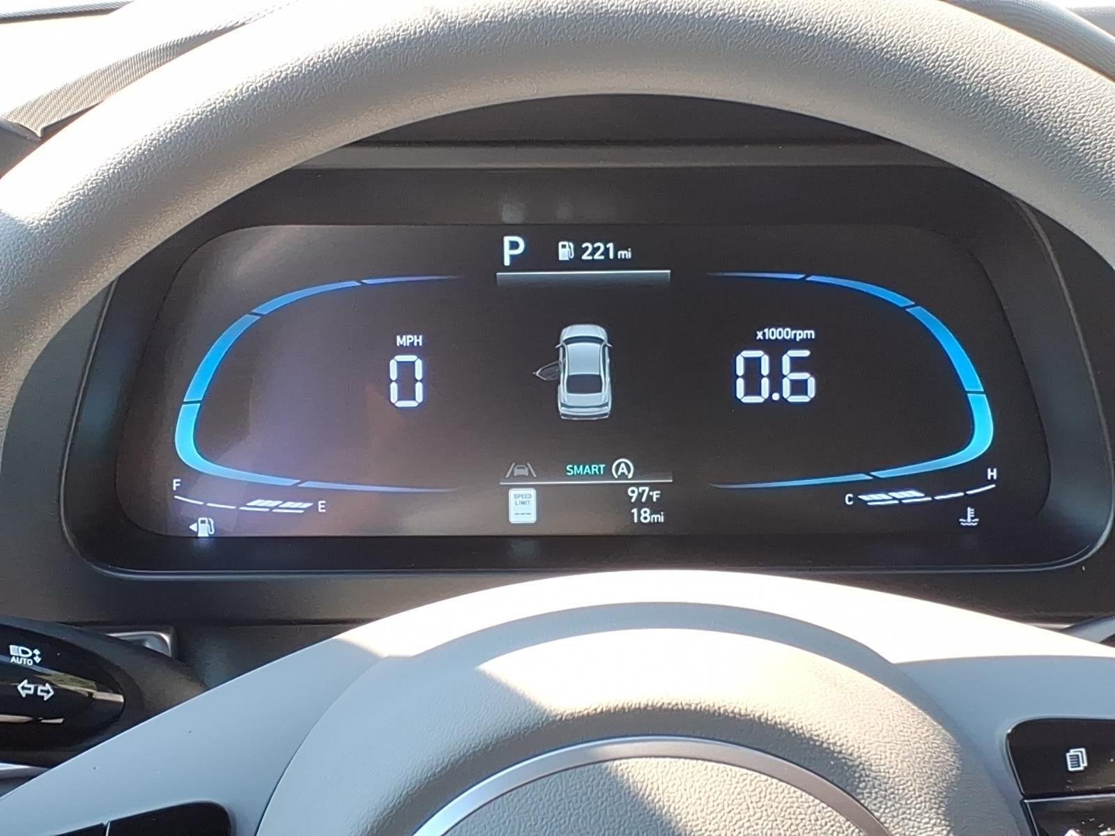 New 2026 WHITE HYUNDAI SE image 18
