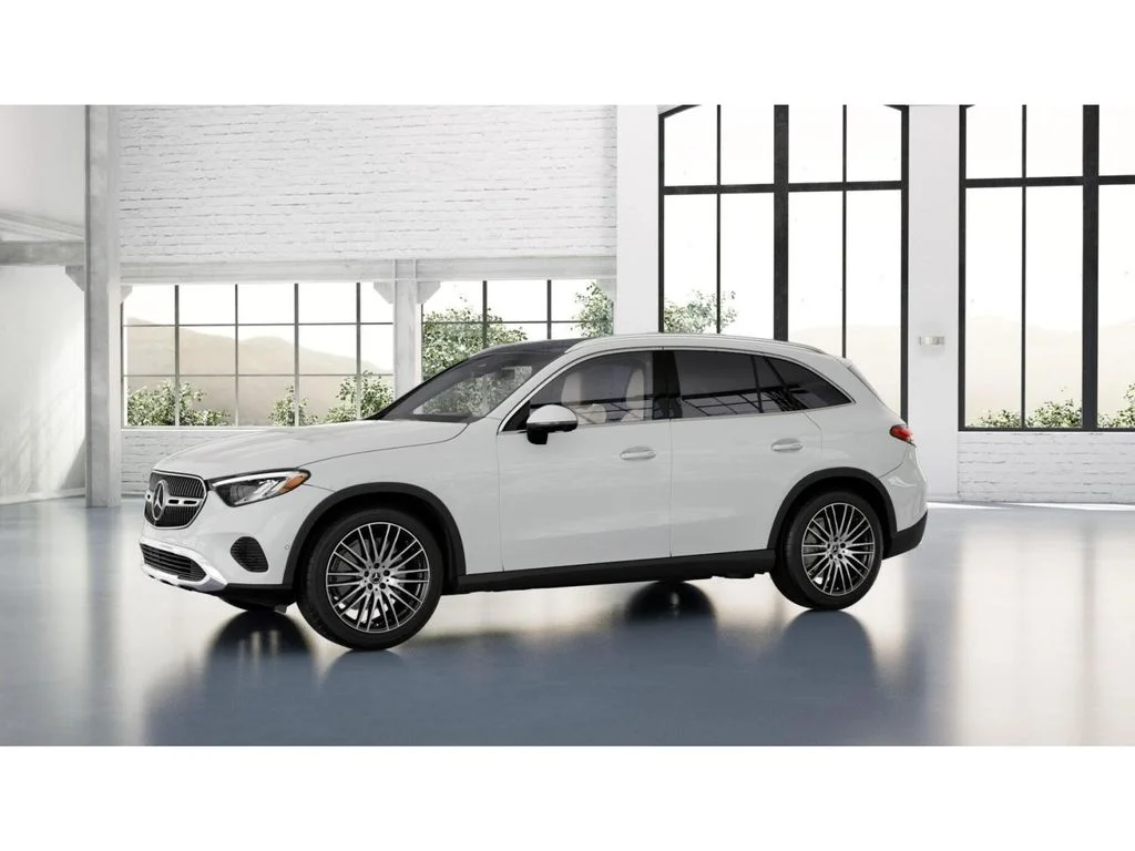 New 2027 White Mercedes-Benz GLC 300 image 37