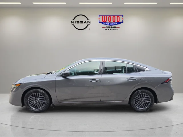 Certified Used 2026 Gun Metallic Nissan SV image 5