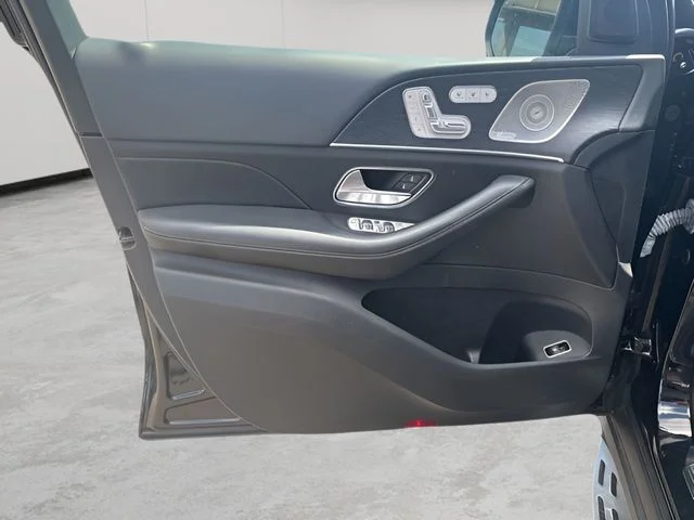 Used 2023 Black Mercedes-Benz GLE 350 image 9