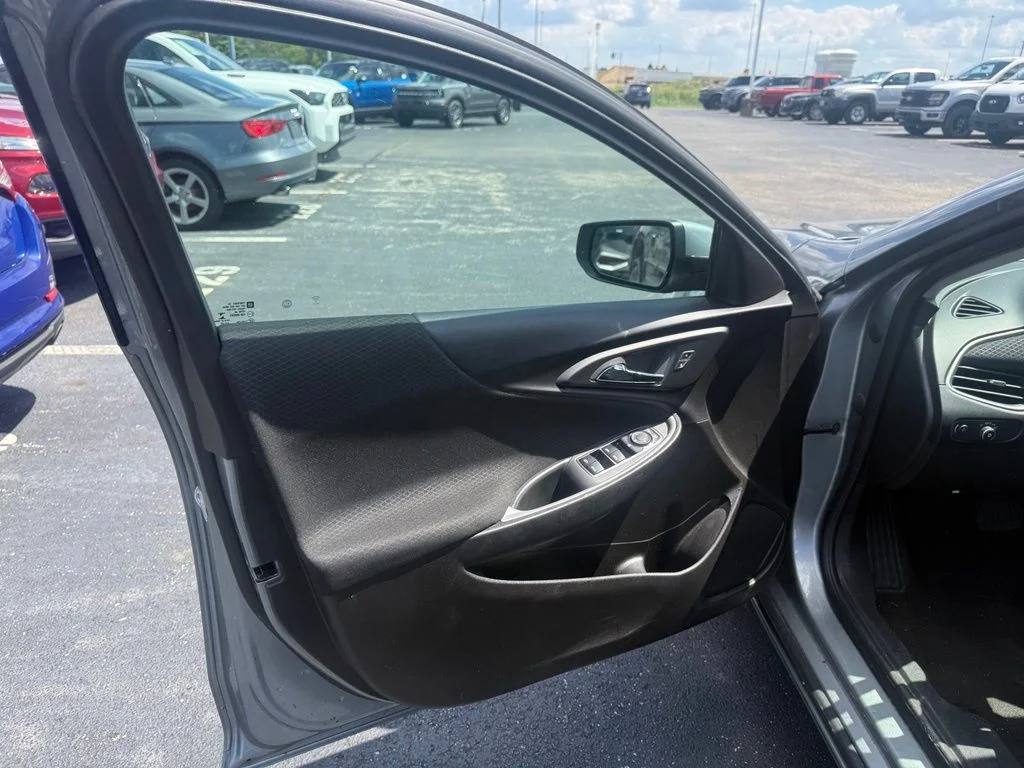 Used 2024 Gray Chevrolet LT image 16