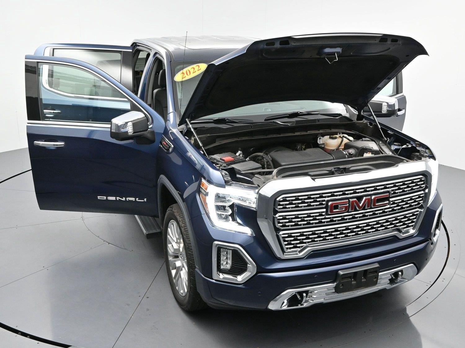 Used 2022 PACIFIC BLUE METALLIC GMC Denali image 45