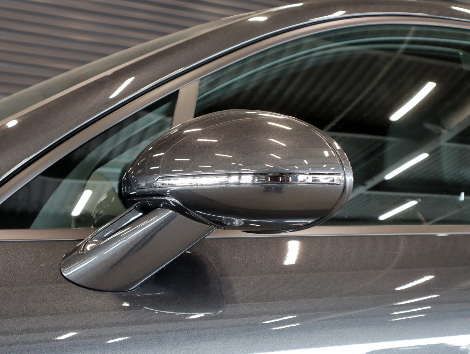 Certified Used 2026 Volcano Grey Metallic Porsche  image 29