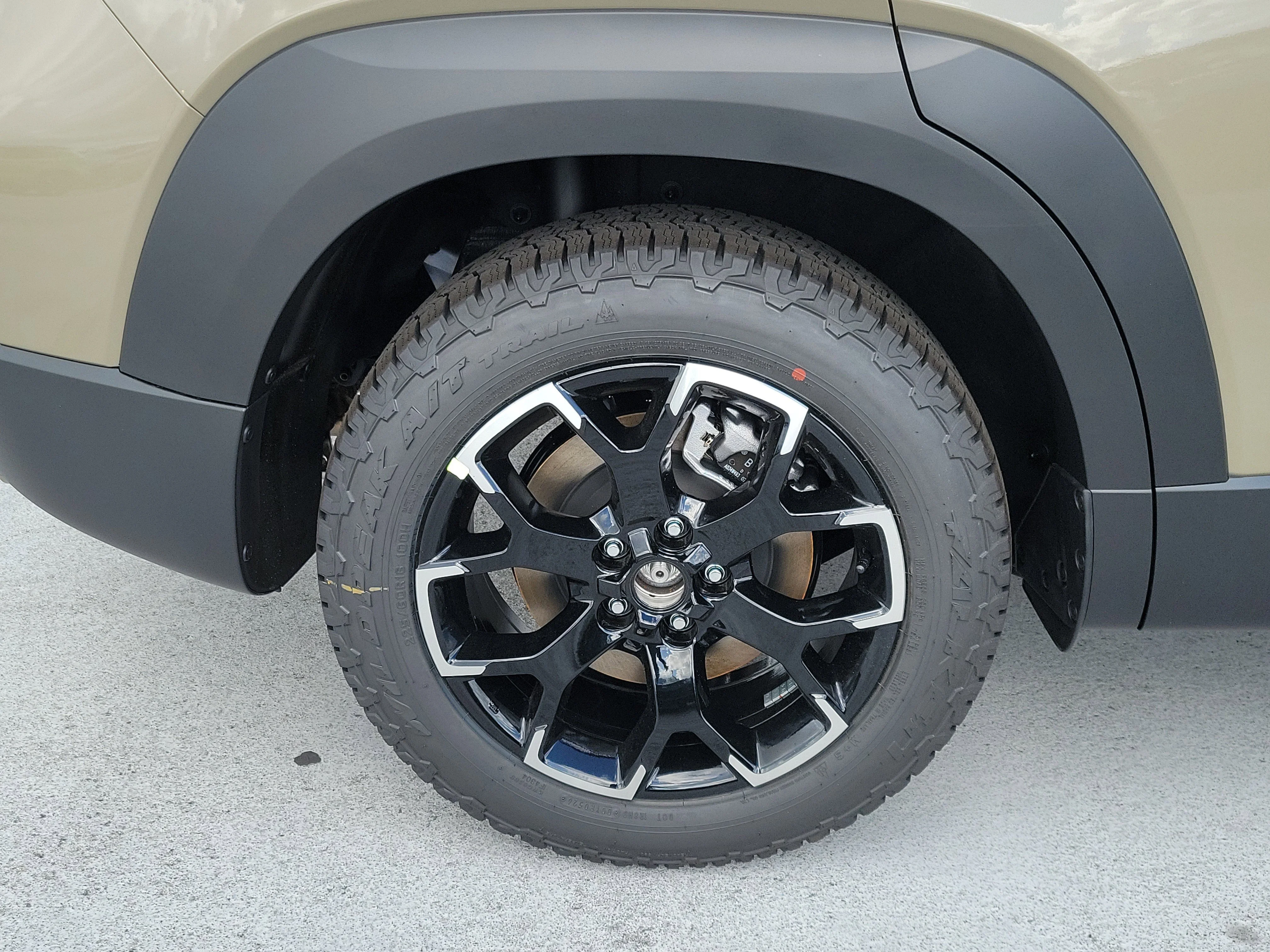 New 2026 Zircon Sand Metallic Mazda 2.5 S Meridian Edition AWD image 5