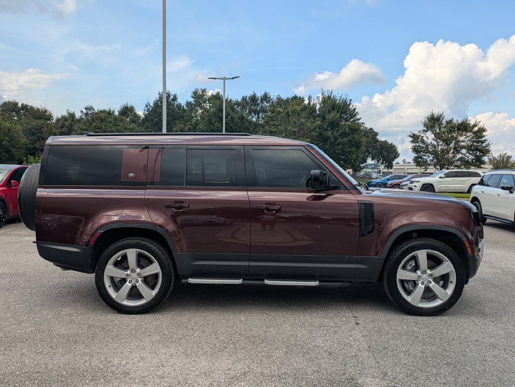 Used 2023 Red Land Rover First Edition image 6