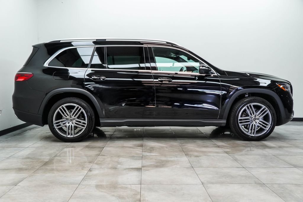 Used 2025 Black Mercedes-Benz GLS 450 image 10
